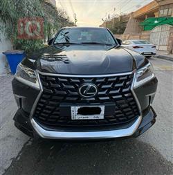 لێکزس LX